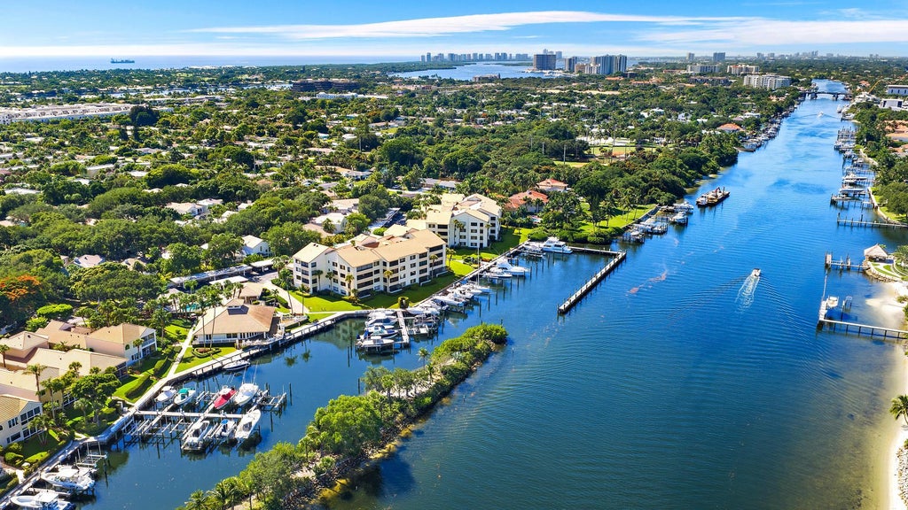 Photo of 0 OAK HARBOUR Drive, Juno Beach, FL 33408 (MLS # B26065955)