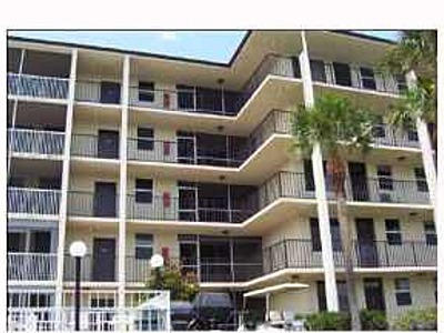 PARADISE VILLAS CONDO - Residential Lease