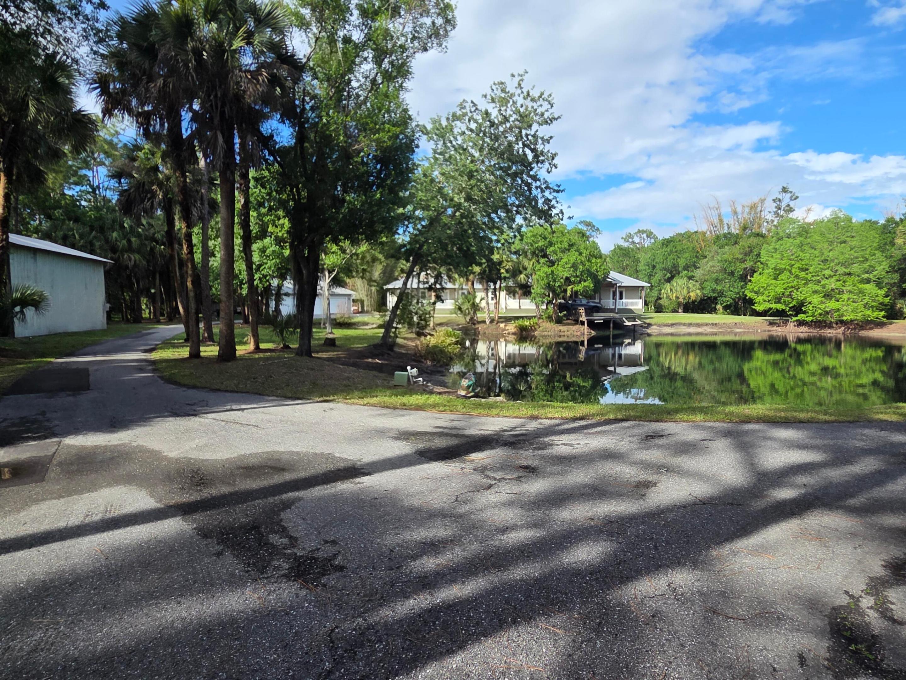 7003 SW Wisteria Terrace