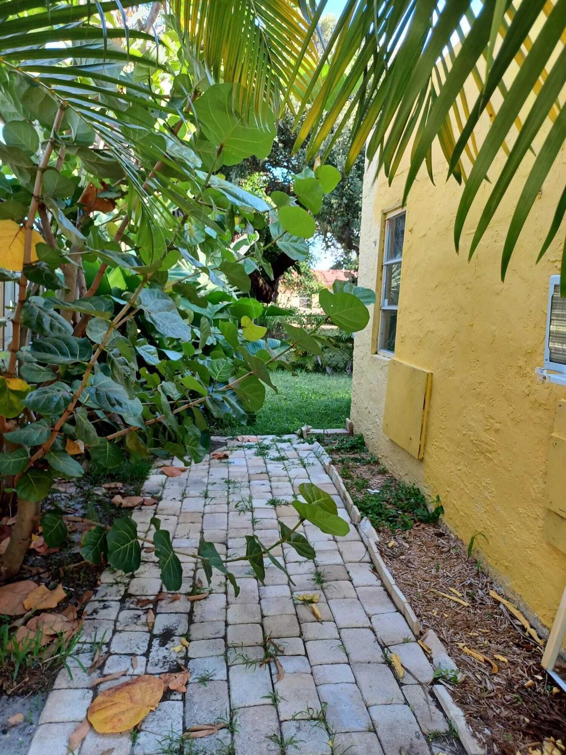 KELSEY CITY - Residential Lease