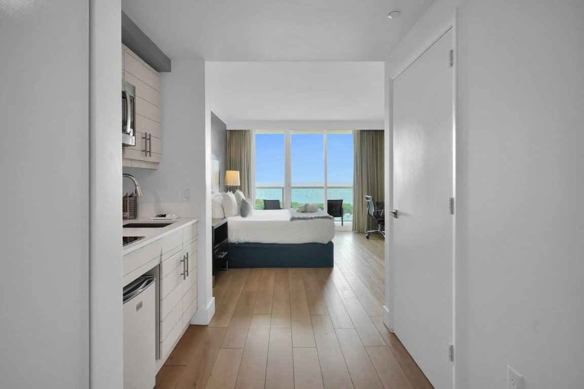 2889 Mcfarlane Road 1516