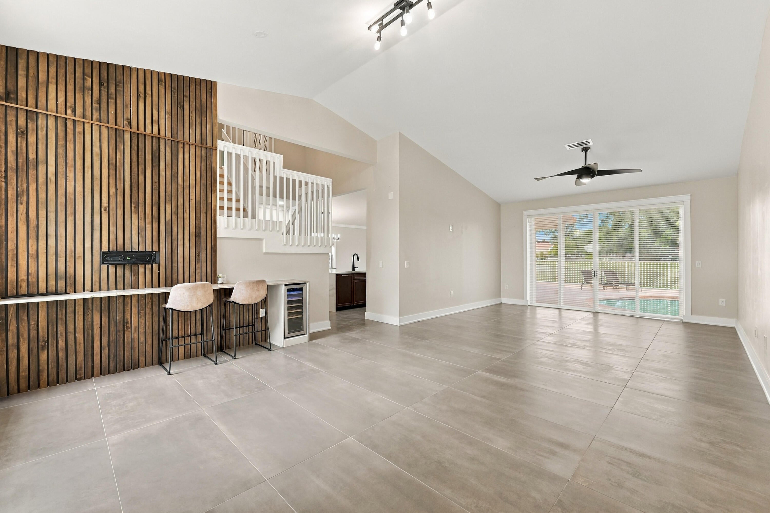 7505 NW 65TH Lane