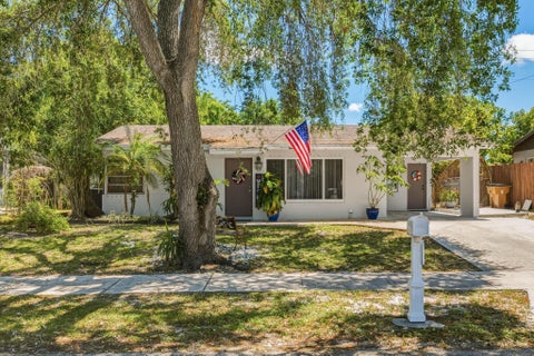 Tiny photo for 340 NE 44th Court, Deerfield Beach, FL 33064 (MLS # B26017602)