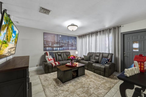 Tiny photo for 340 NE 44th Court, Deerfield Beach, FL 33064 (MLS # B26017602)
