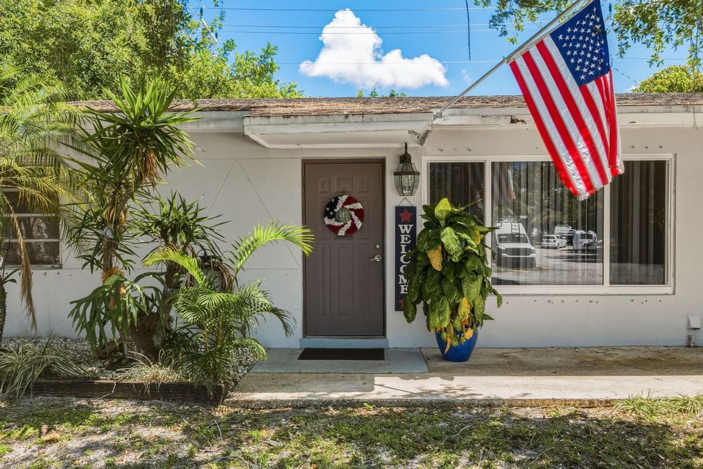 Photo of 340 NE 44th Court, Deerfield Beach, FL 33064 (MLS # B26017602)