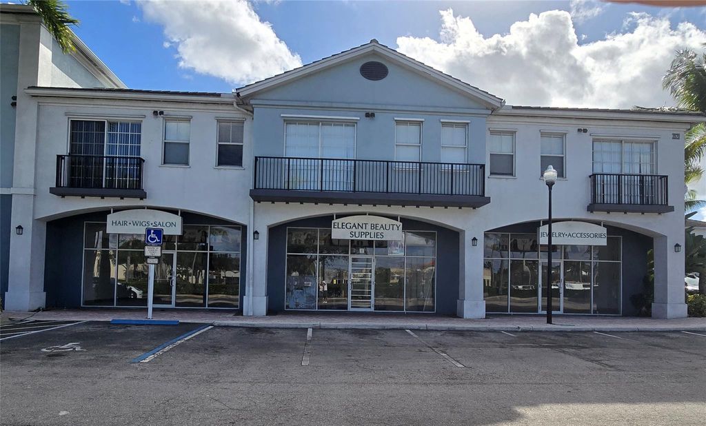 Photo of 3920 W Broward Boulevard #8, Plantation, FL 33324 (MLS # B26047498)