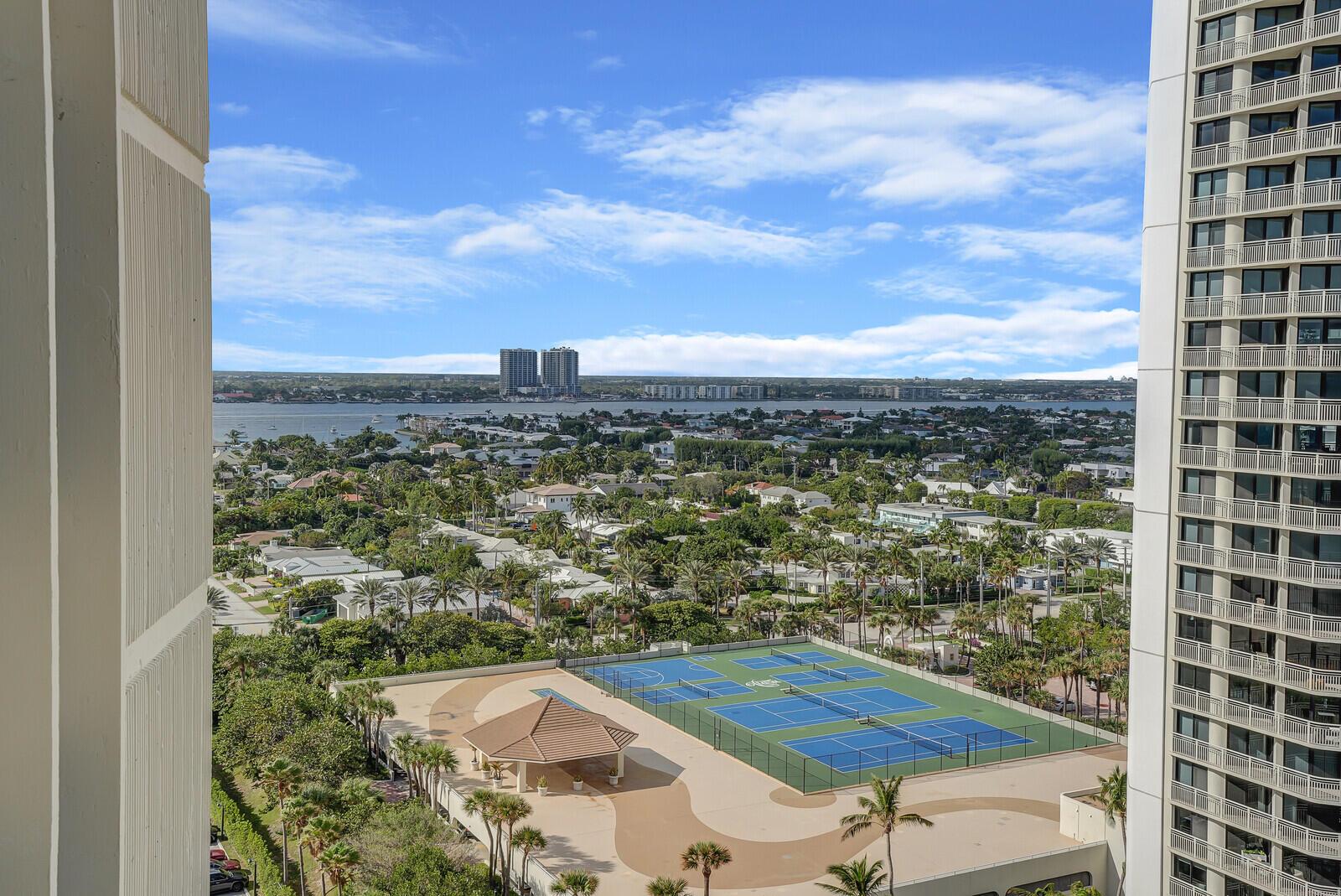 2800 N Ocean Drive A-17c