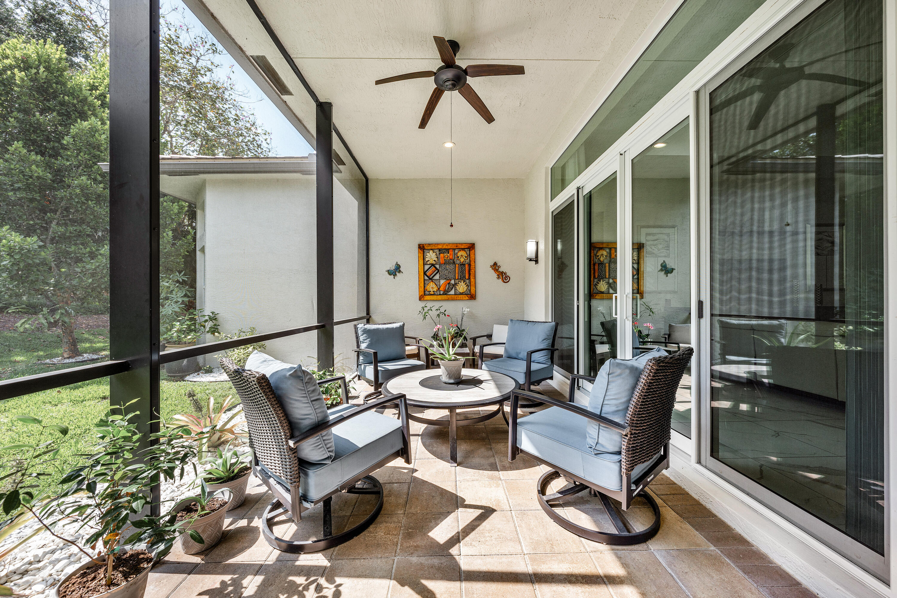 Valencia Bay - Residential