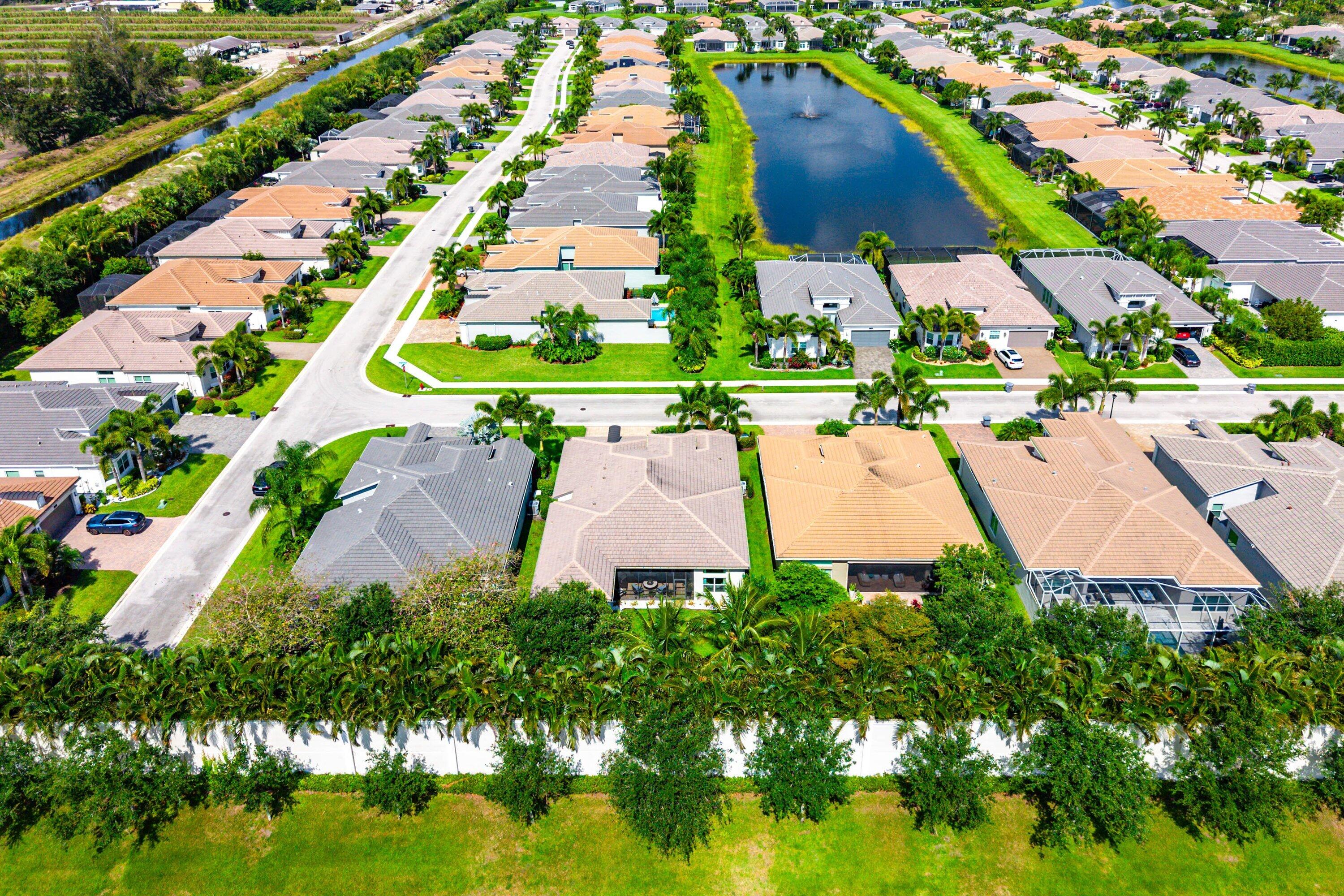 Valencia Bay - Residential