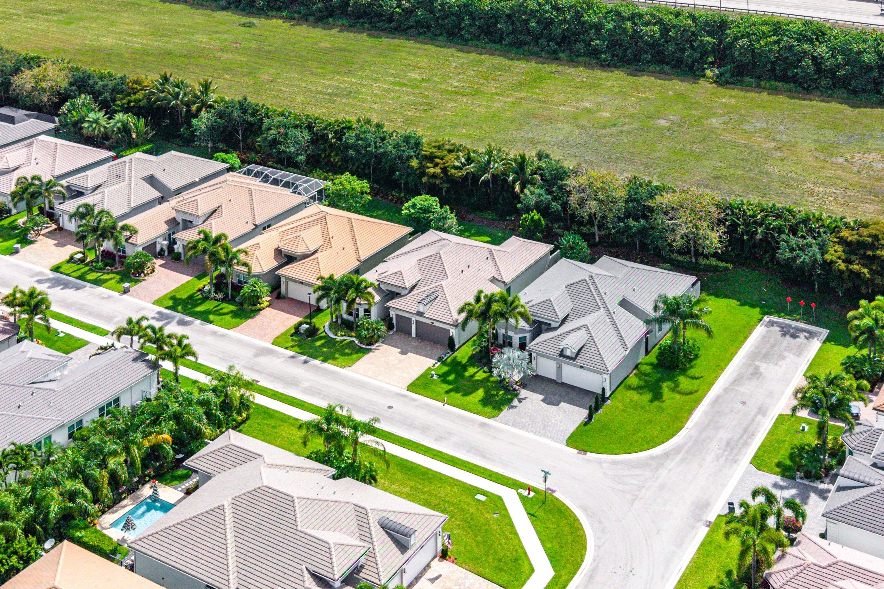 Valencia Bay - Residential