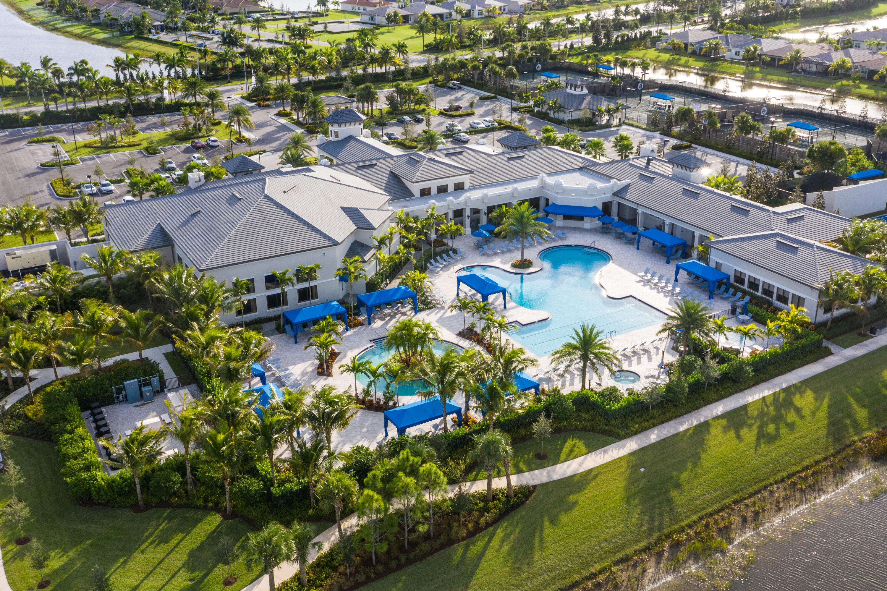 Valencia Bay - Residential