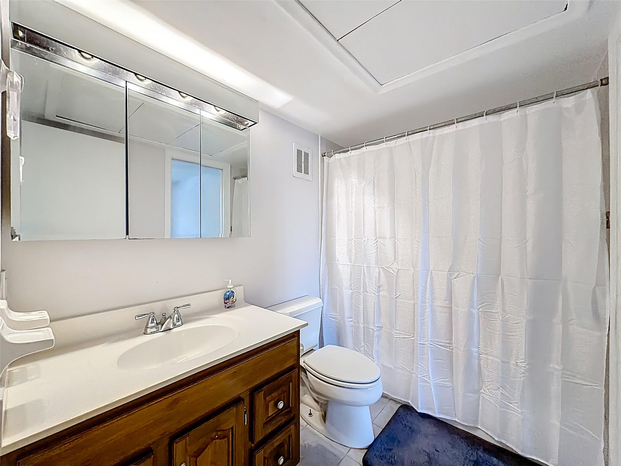 Manor Grove Townhomes - Residential