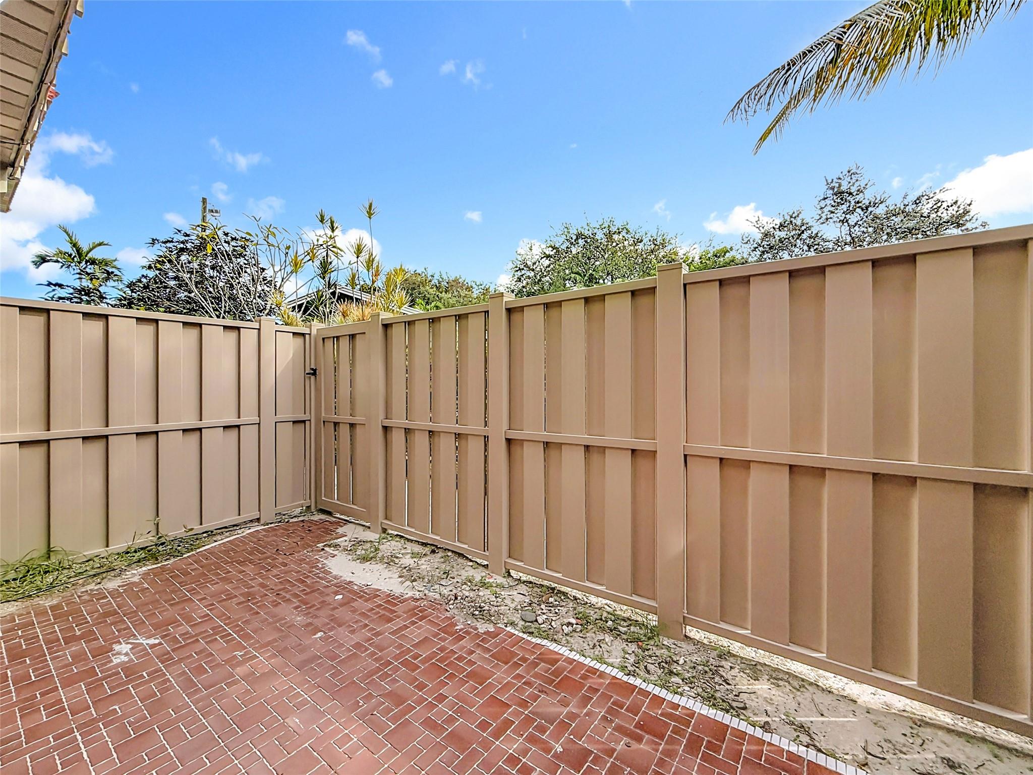 Manor Grove Townhomes - Residential