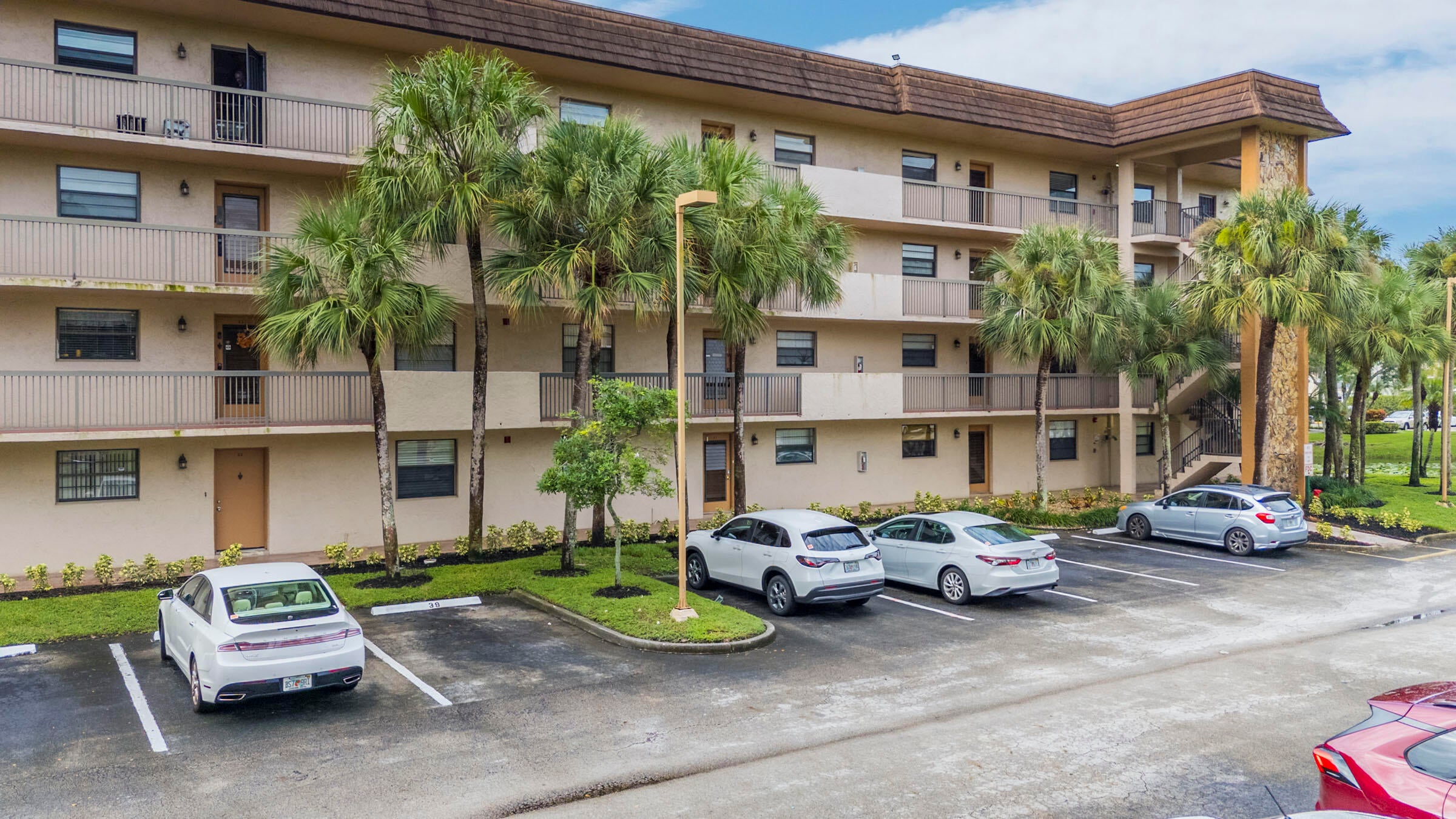 4960 E SABAL PALM Boulevard 414