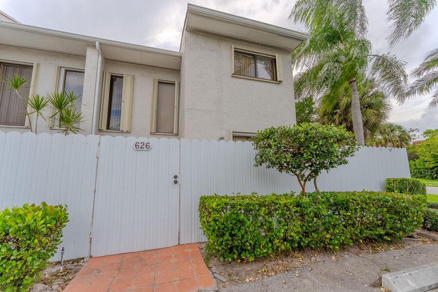 Spacious 3 Bedroom, 2.5 Bathroom Townhouse at Greens at California Club. Features: Walk-In Closets in all rooms, over-sized Master Bedroom, Front and Back yard for entertaining, tiled throughout, tastefully decorated and much more.