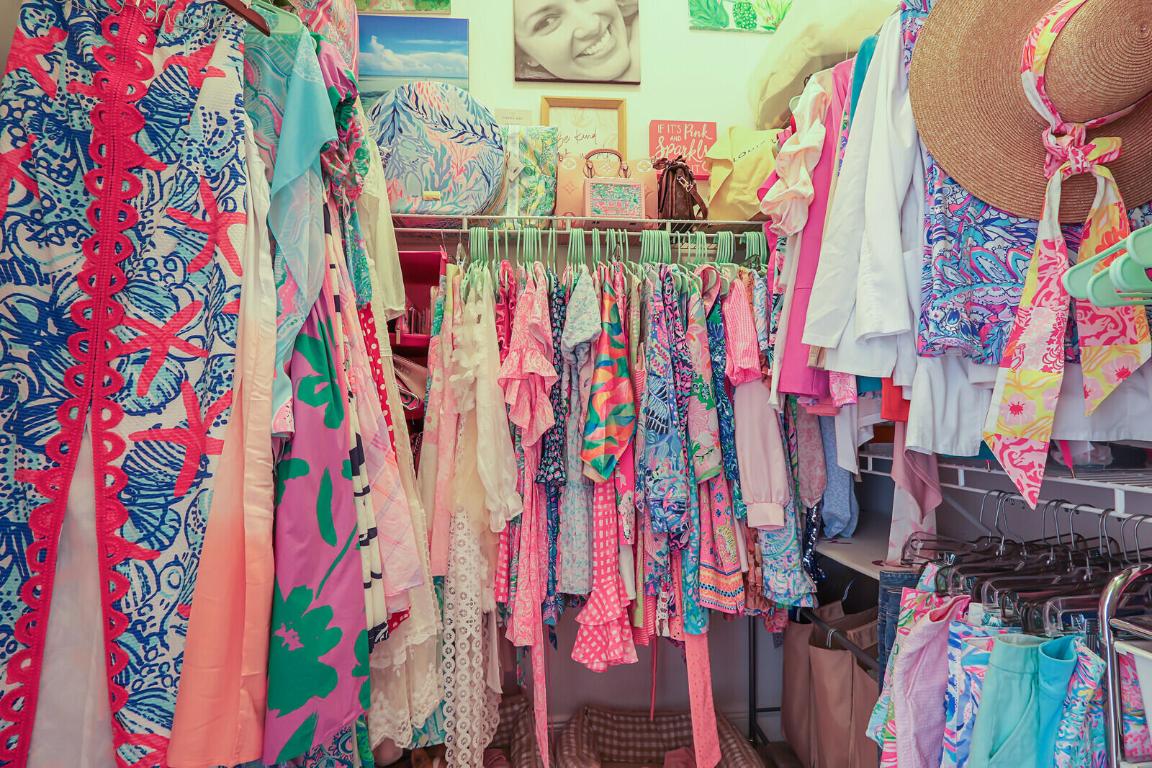 RIVERSIDE OAKS - Residential