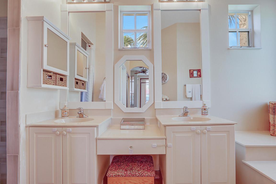 RIVERSIDE OAKS - Residential