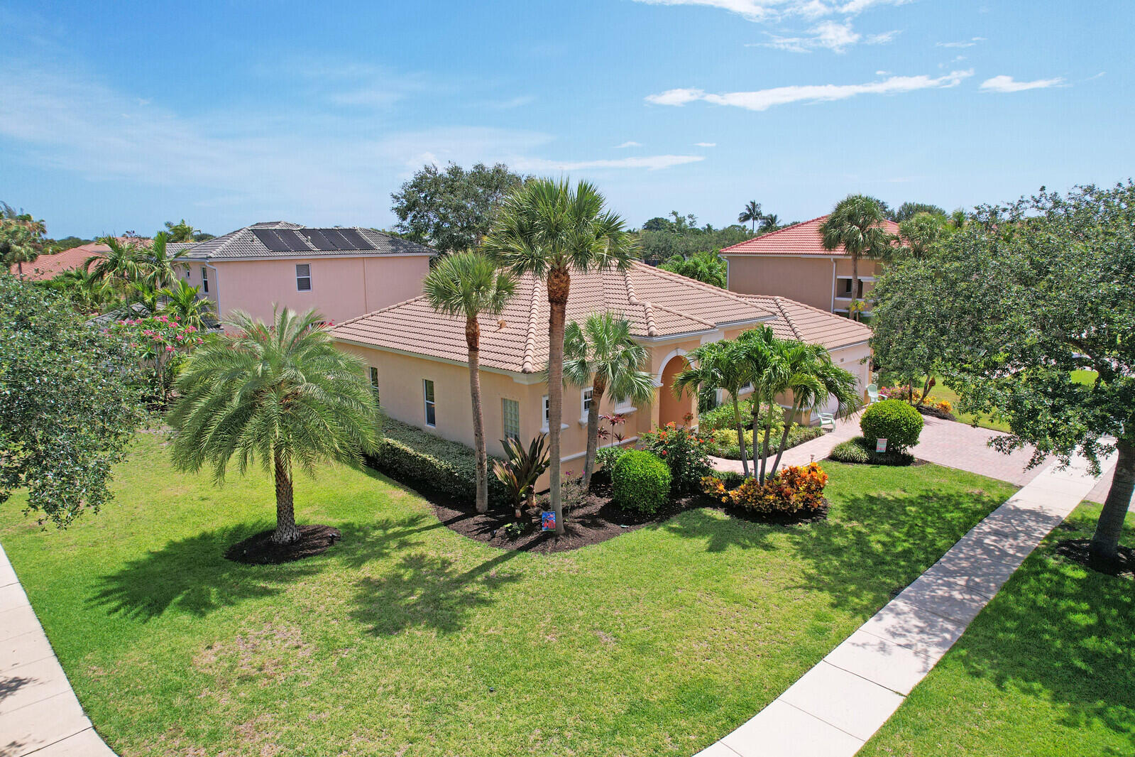 RIVERSIDE OAKS - Residential