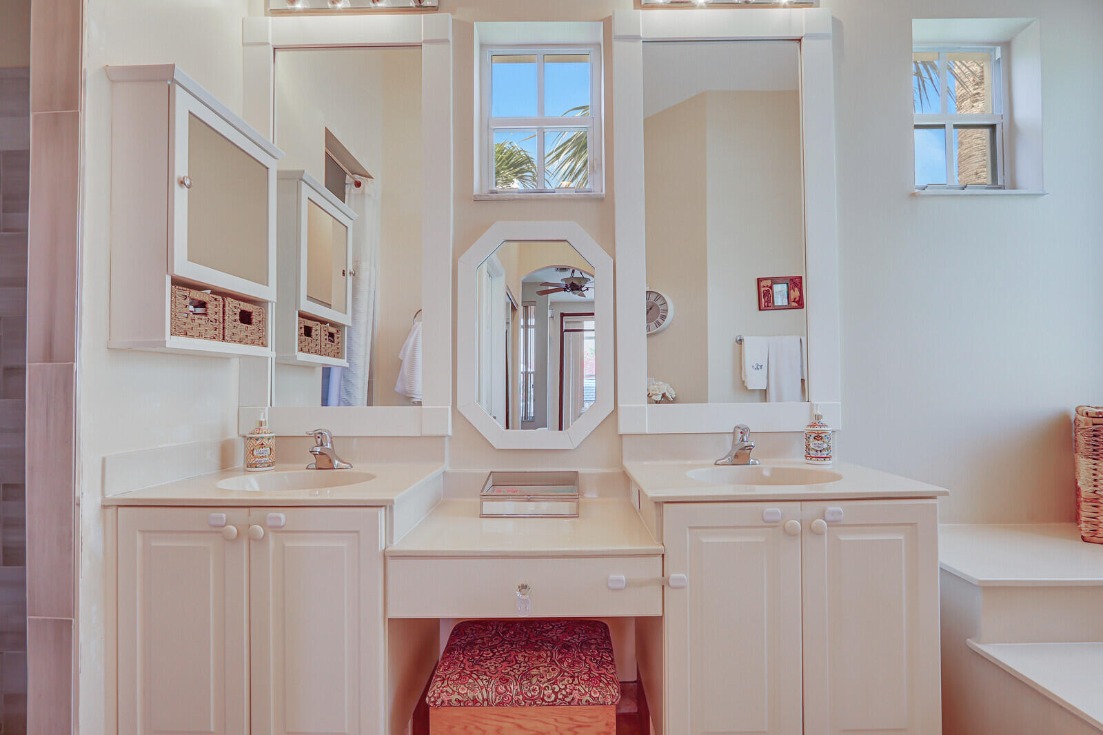 RIVERSIDE OAKS - Residential