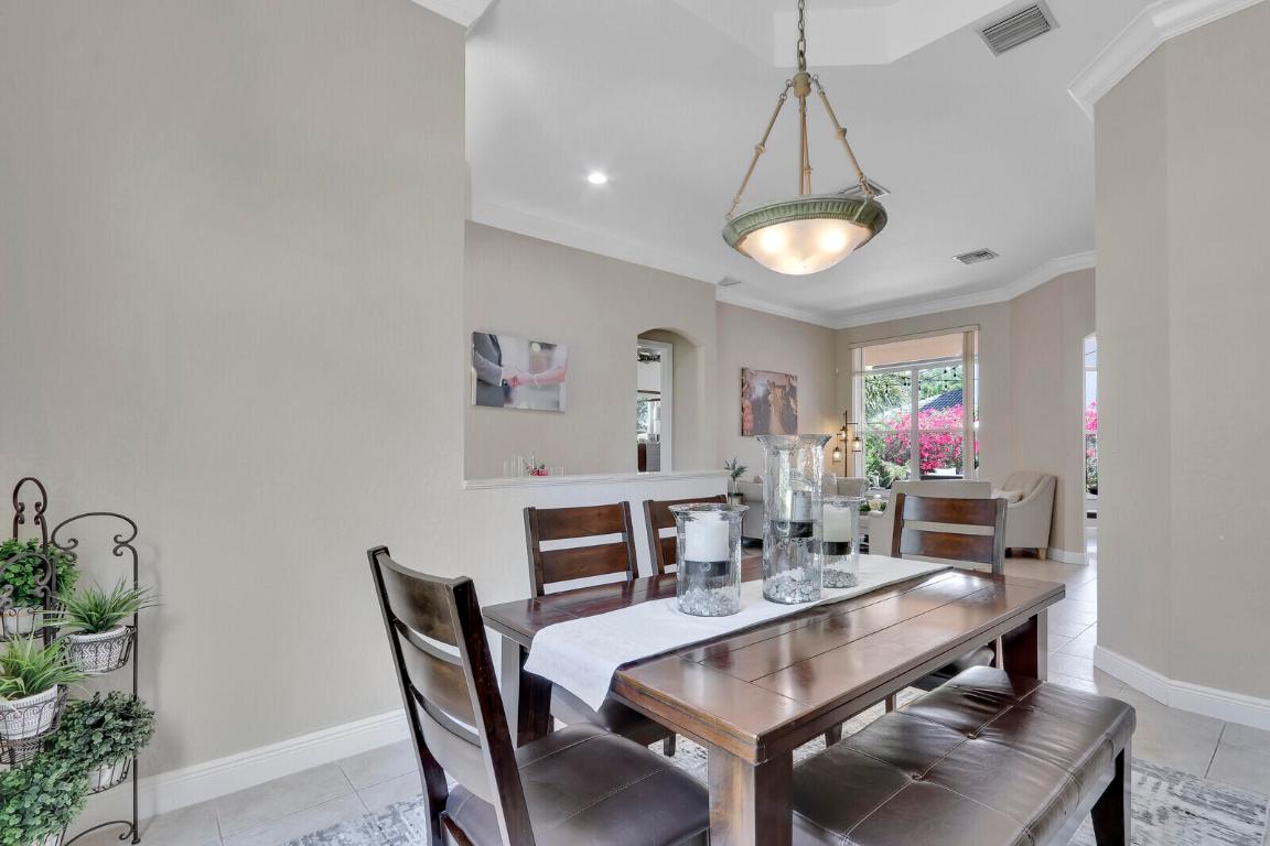 RIVERSIDE OAKS - Residential