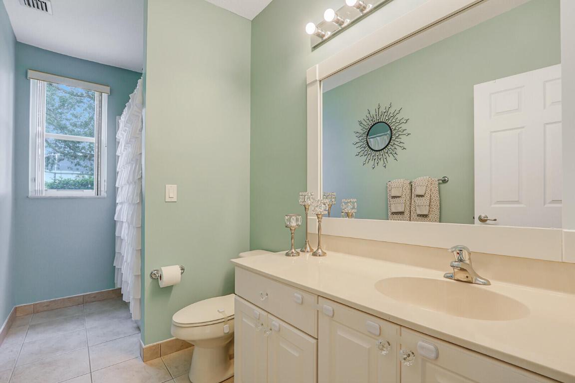 RIVERSIDE OAKS - Residential