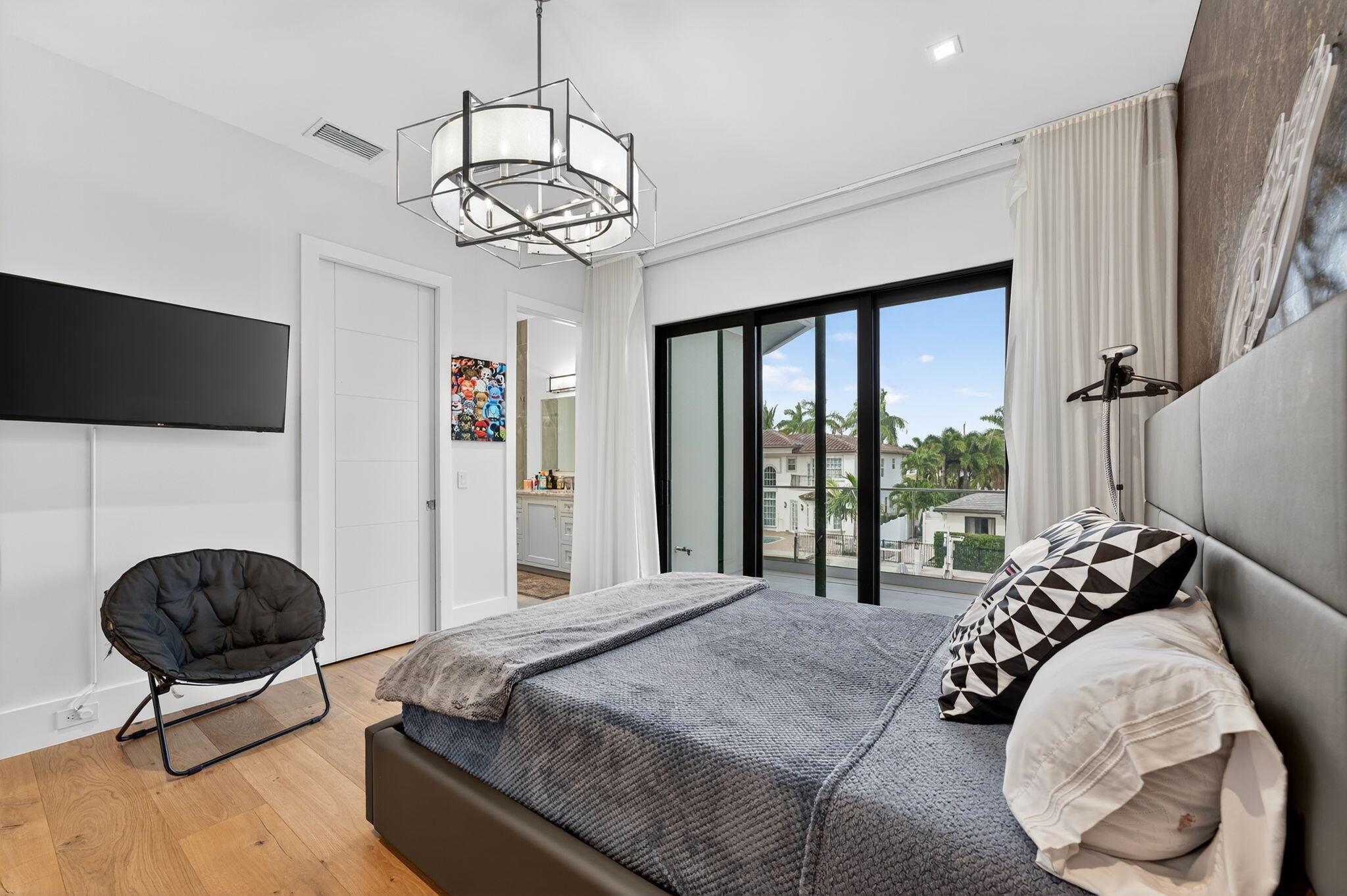 BOCA HARBOUR 4TH SEC - Residential Lease