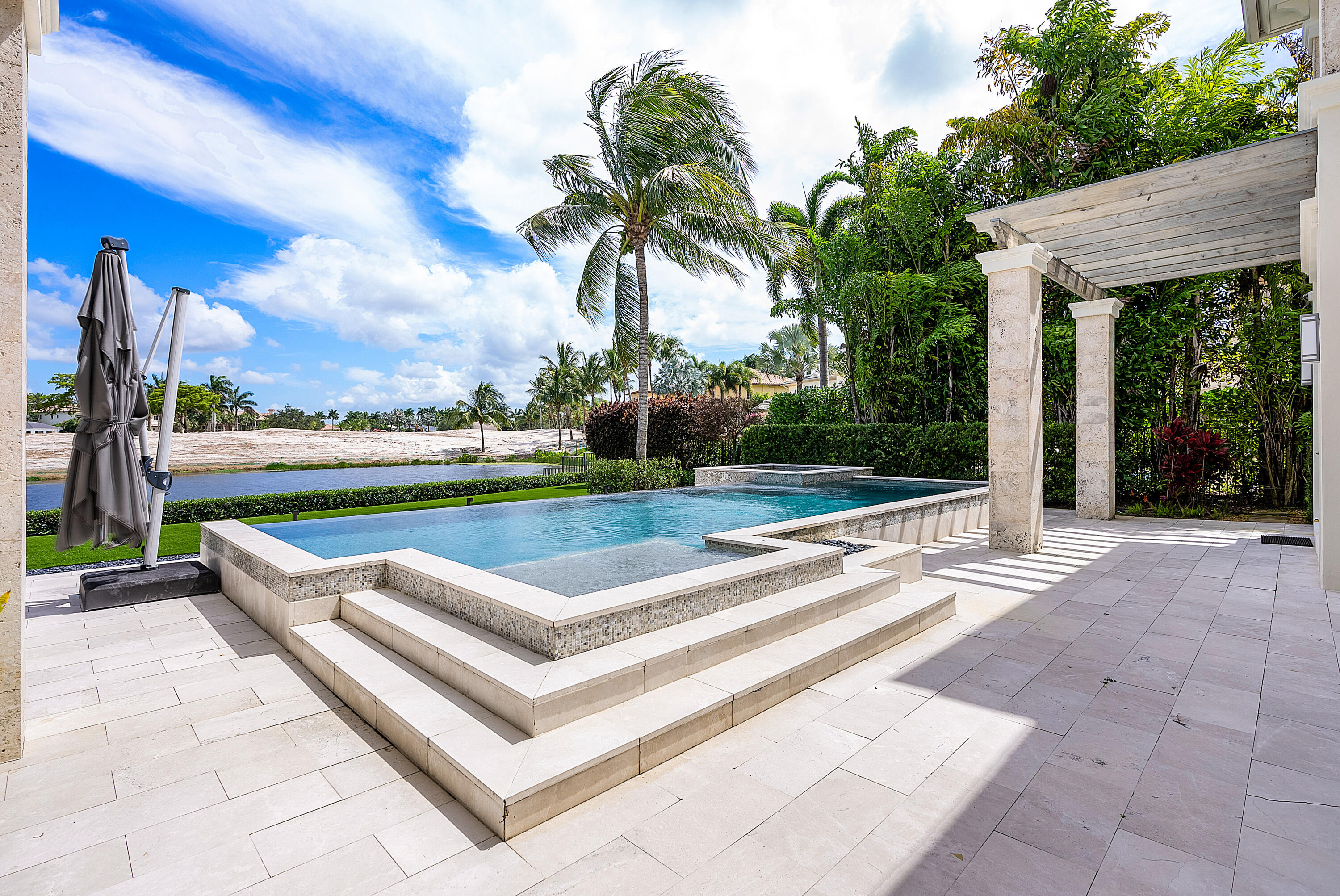 ST ANDREWS COUNTRY CLUB - Residential