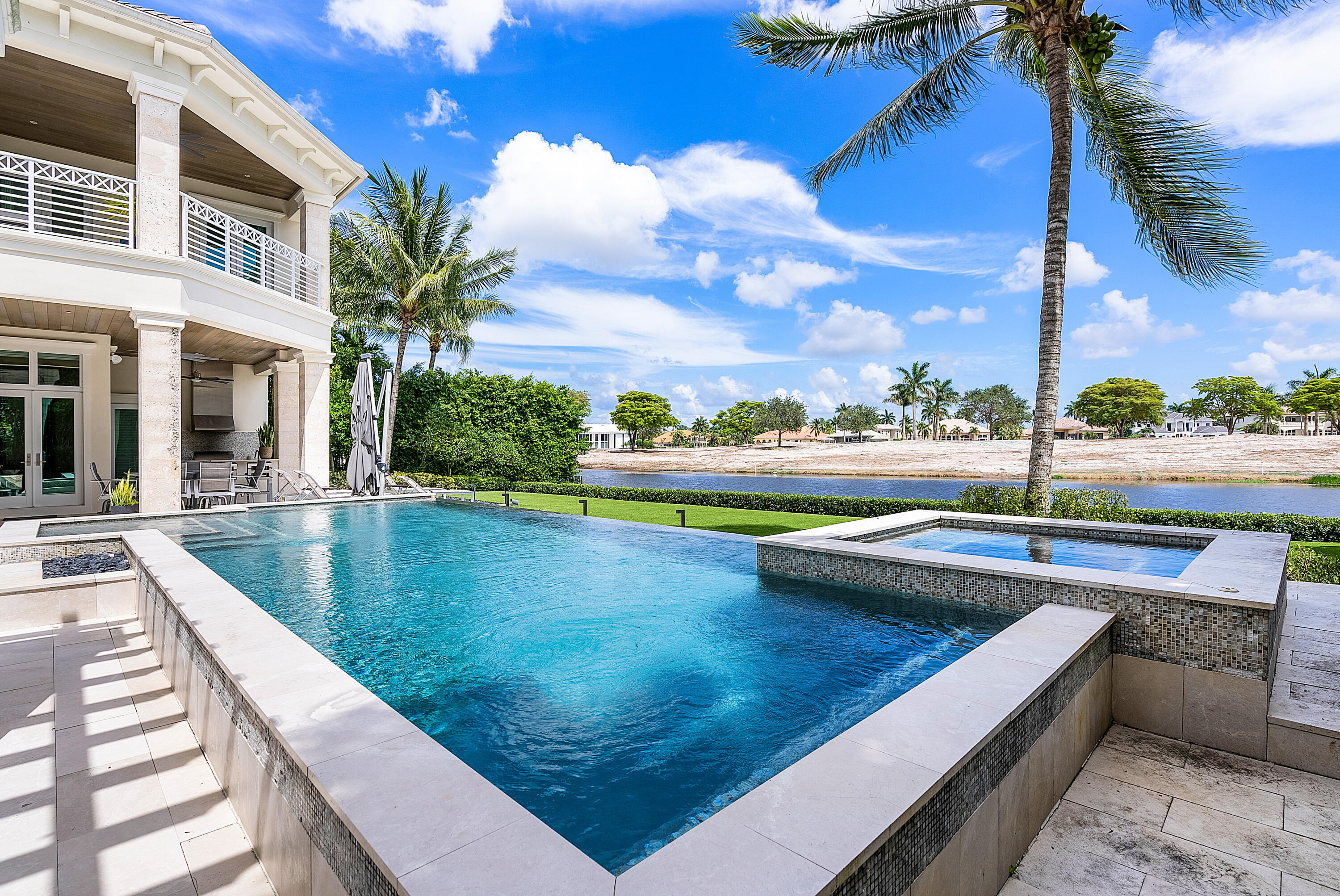 ST ANDREWS COUNTRY CLUB - Residential