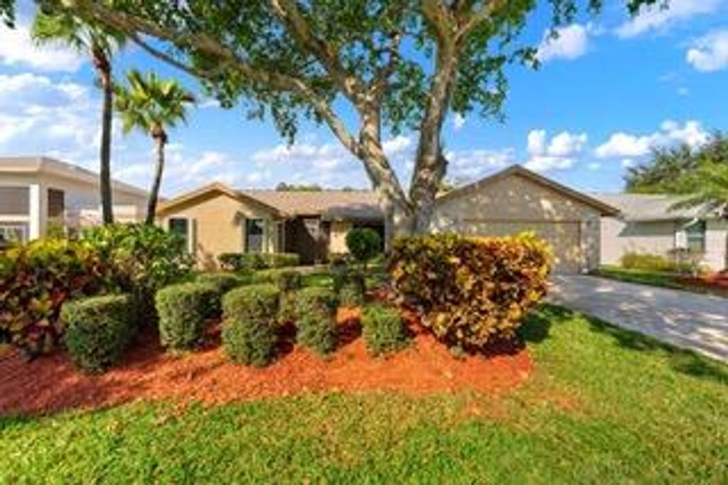 Photo of 2935 NW 15th Street, Delray Beach, FL 33445 (MLS # R11155268)