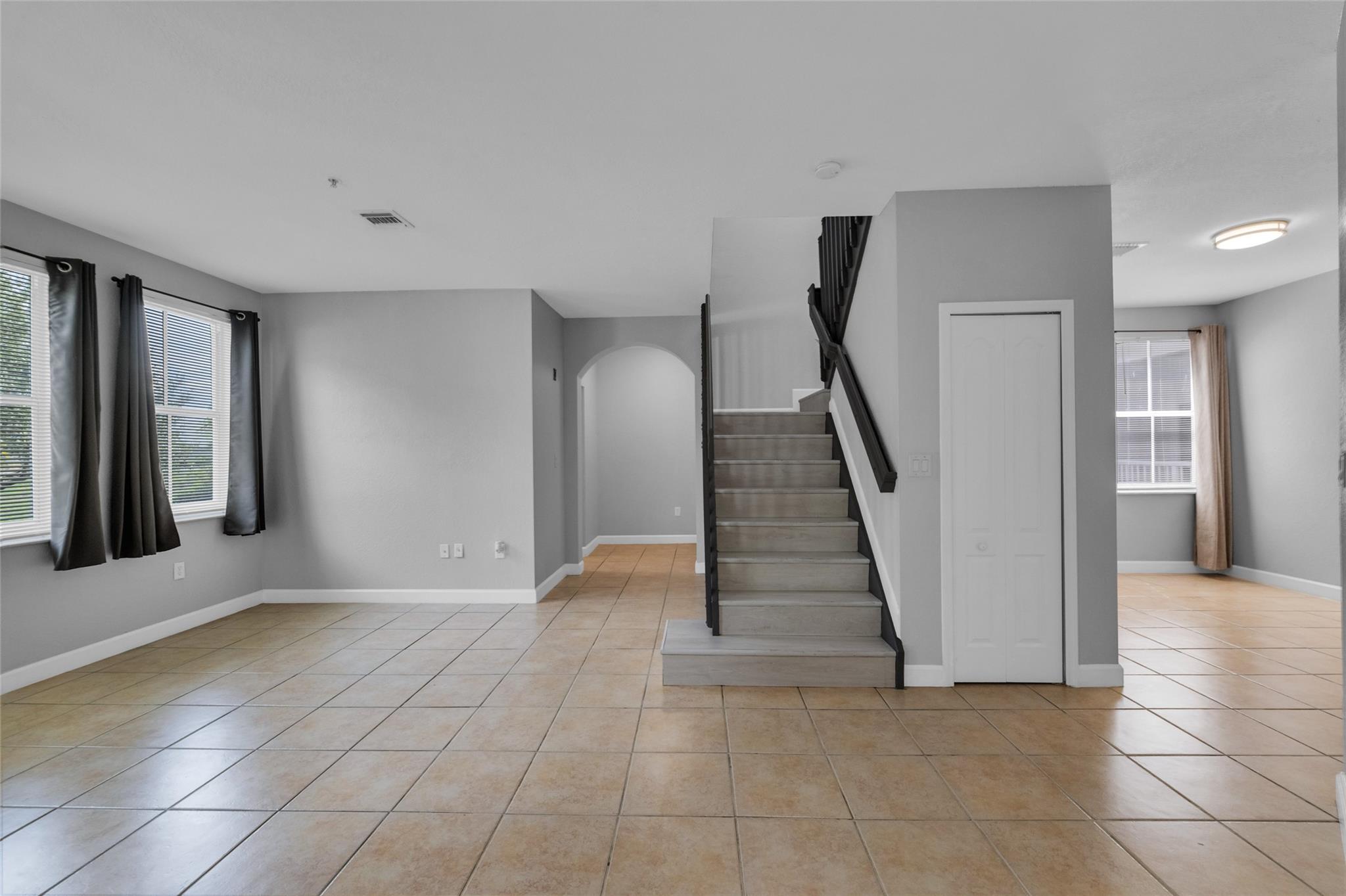 COURTYARDS AT NAUTICA - Residential Lease