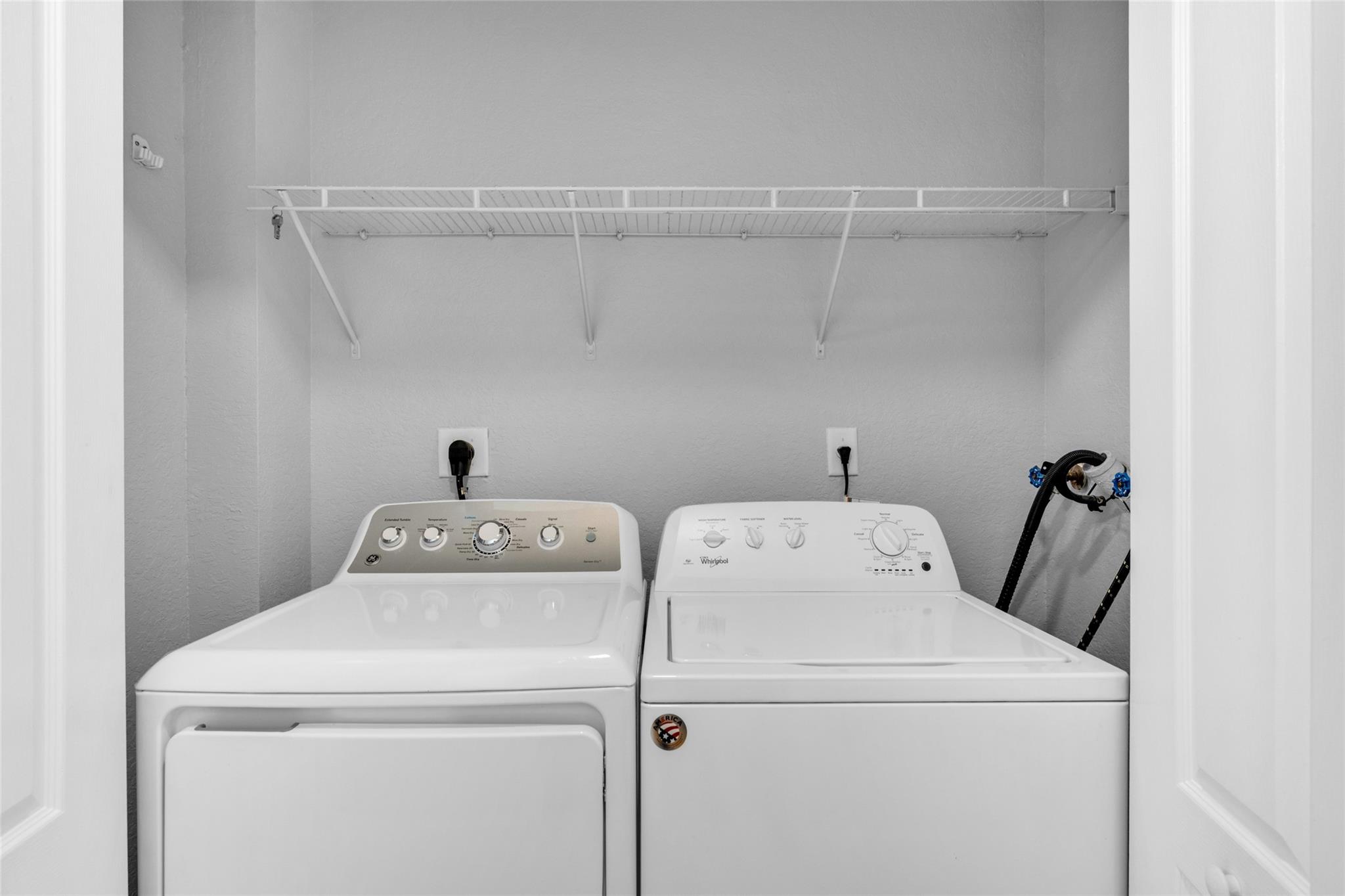 COURTYARDS AT NAUTICA - Residential Lease