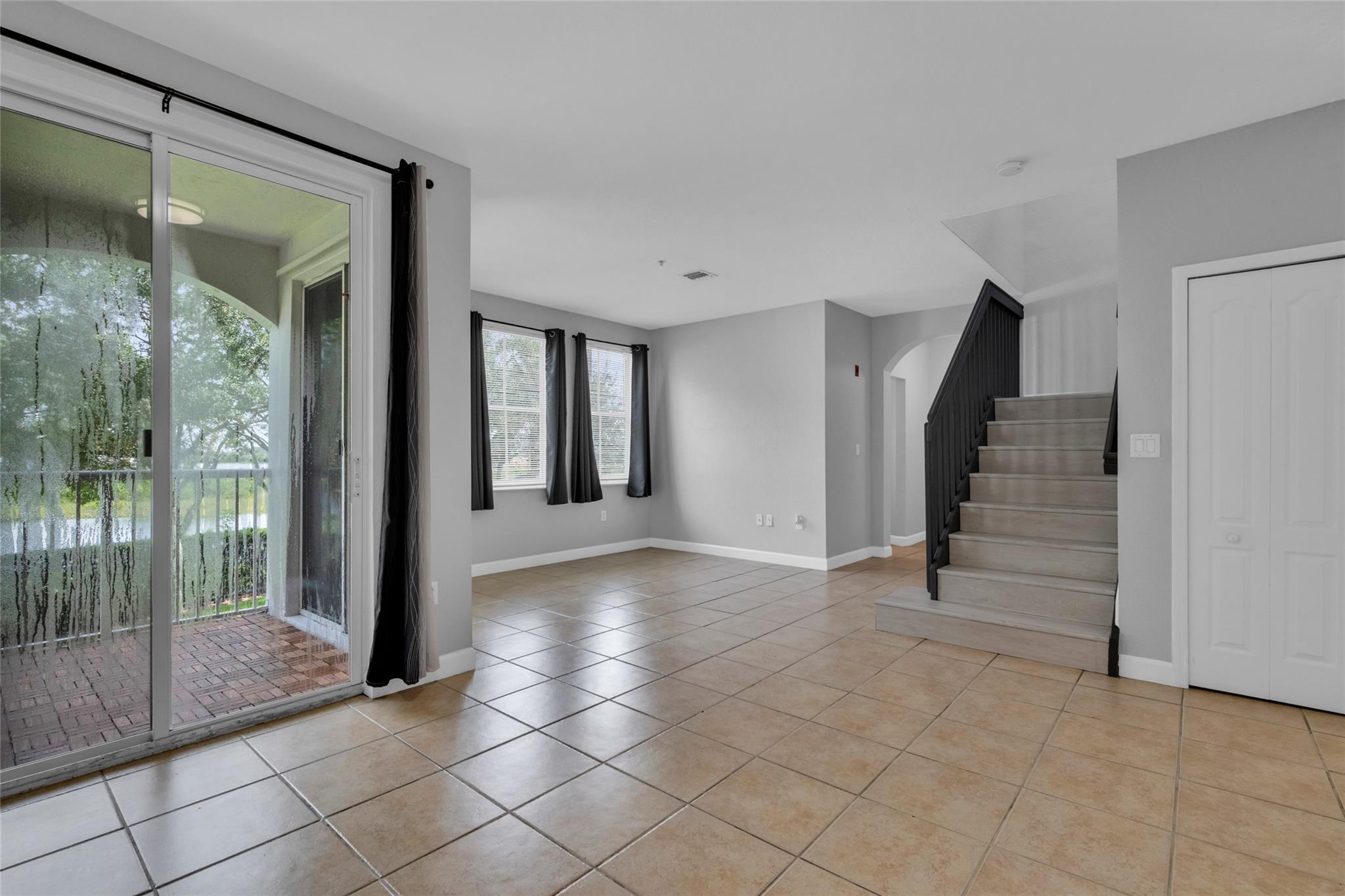 COURTYARDS AT NAUTICA - Residential Lease