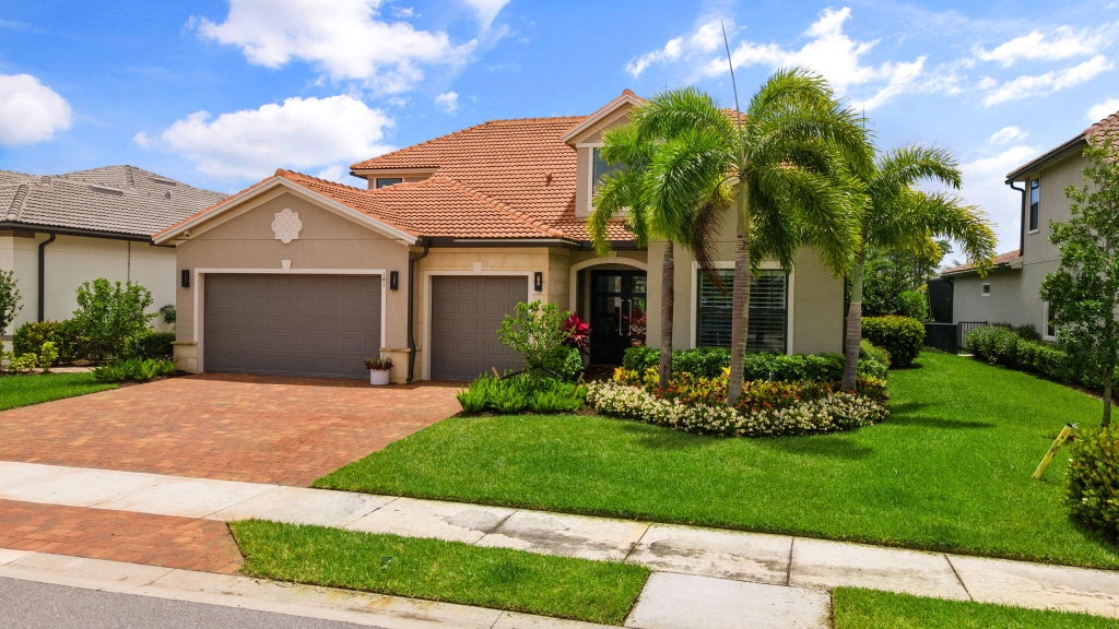 Photo of 141 Cinder Dunes Point, Jupiter, FL 33478 (MLS # R11015824)