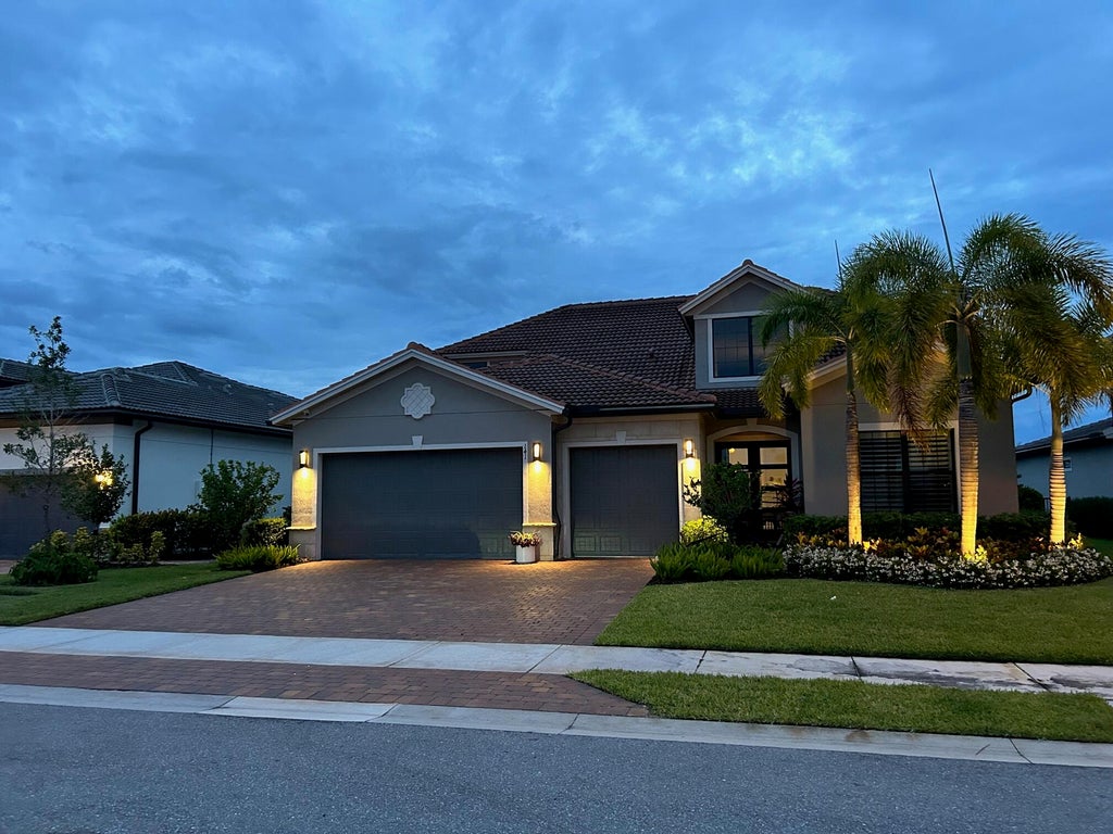 Photo of 141 Cinder Dunes Point, Jupiter, FL 33478 (MLS # R11015824)