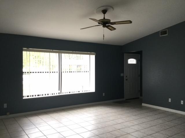 LAKEWOOD PARK UNIT 12 - Residential Lease