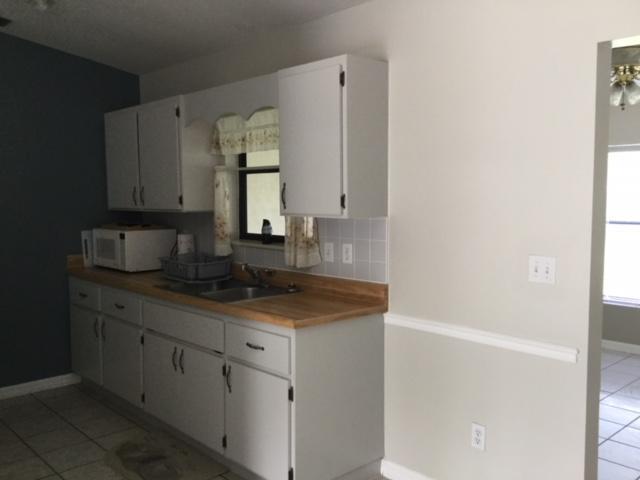 LAKEWOOD PARK UNIT 12 - Residential Lease