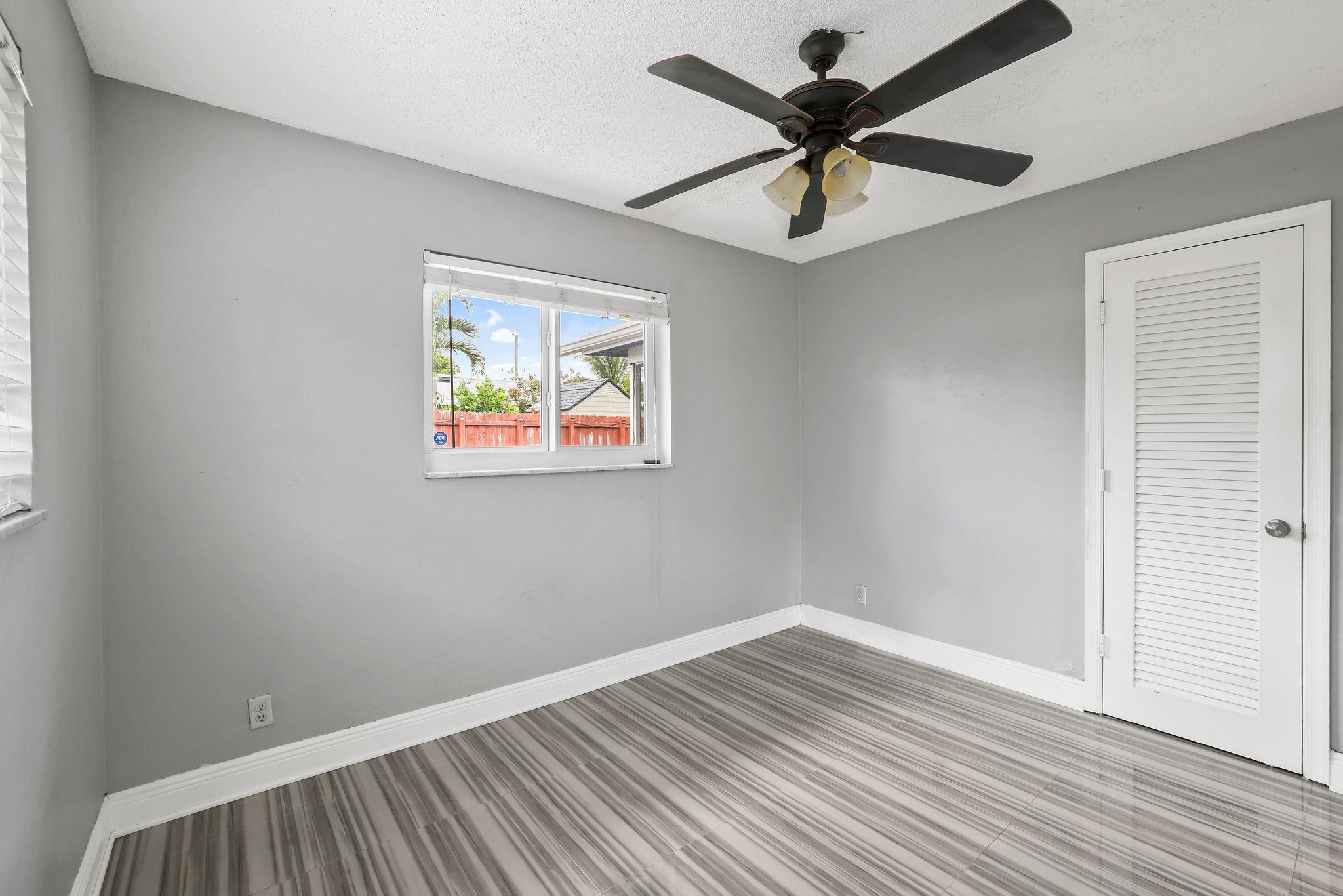 Tamarac Lakes South 62-24 - Residential