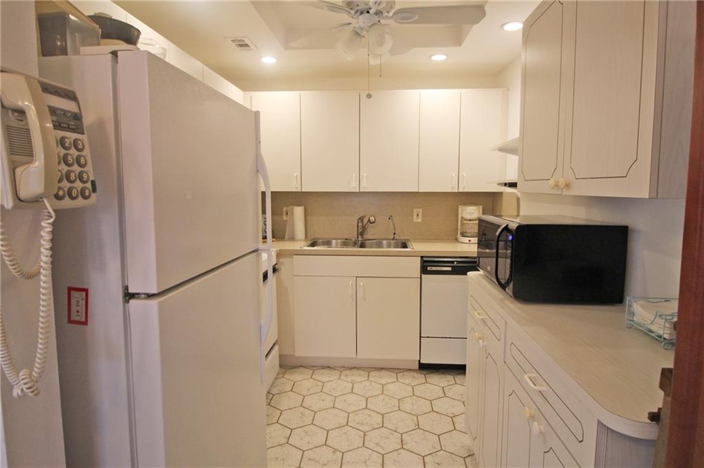 Century Village East - Residential