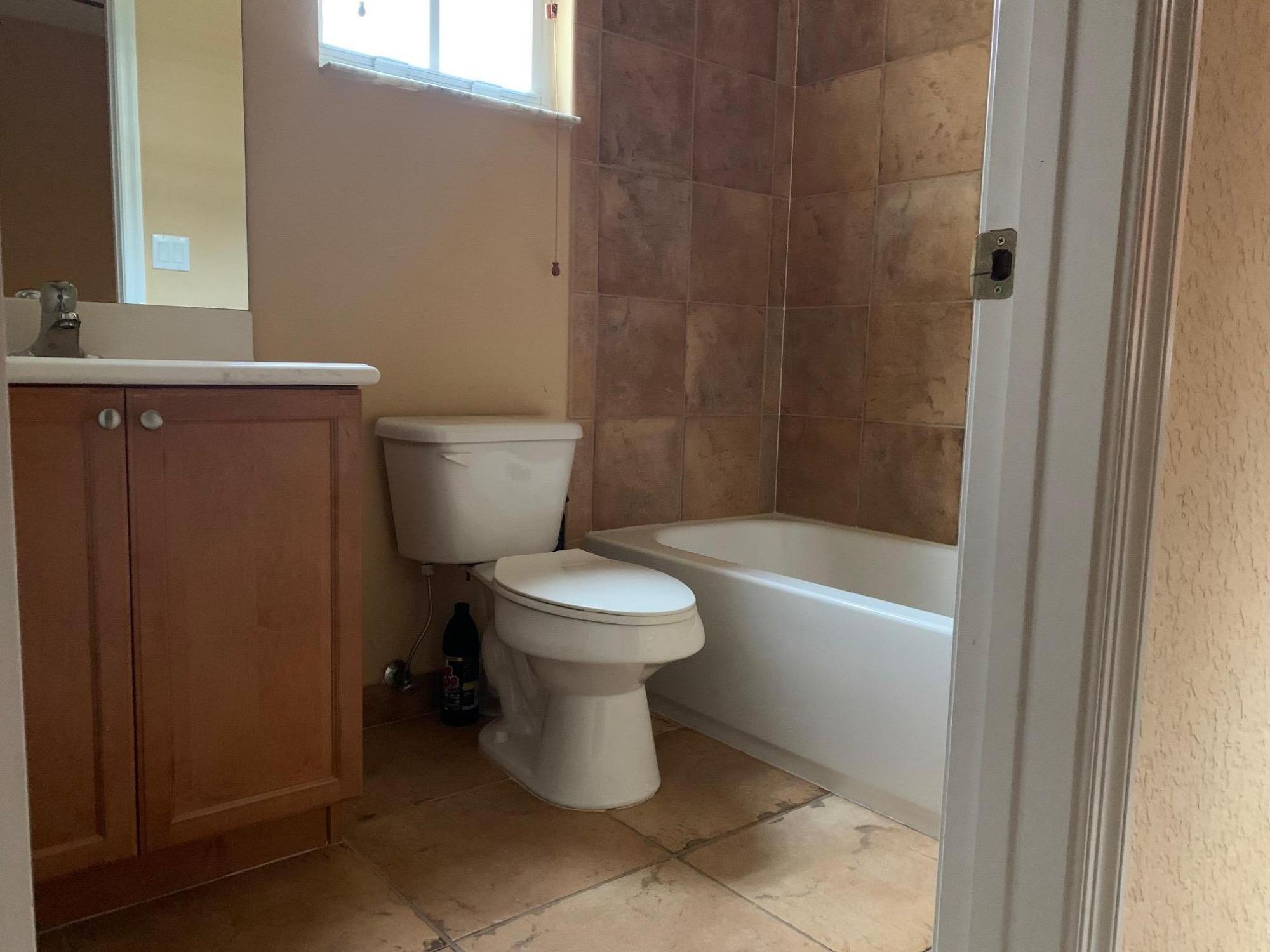 MONTEREY BAY PUD - Residential Lease