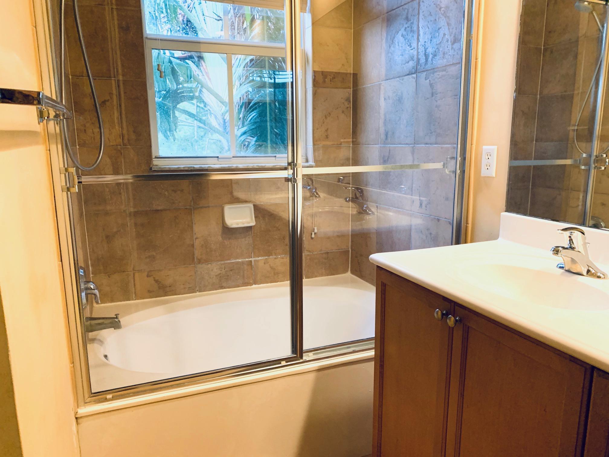 MONTEREY BAY PUD - Residential Lease