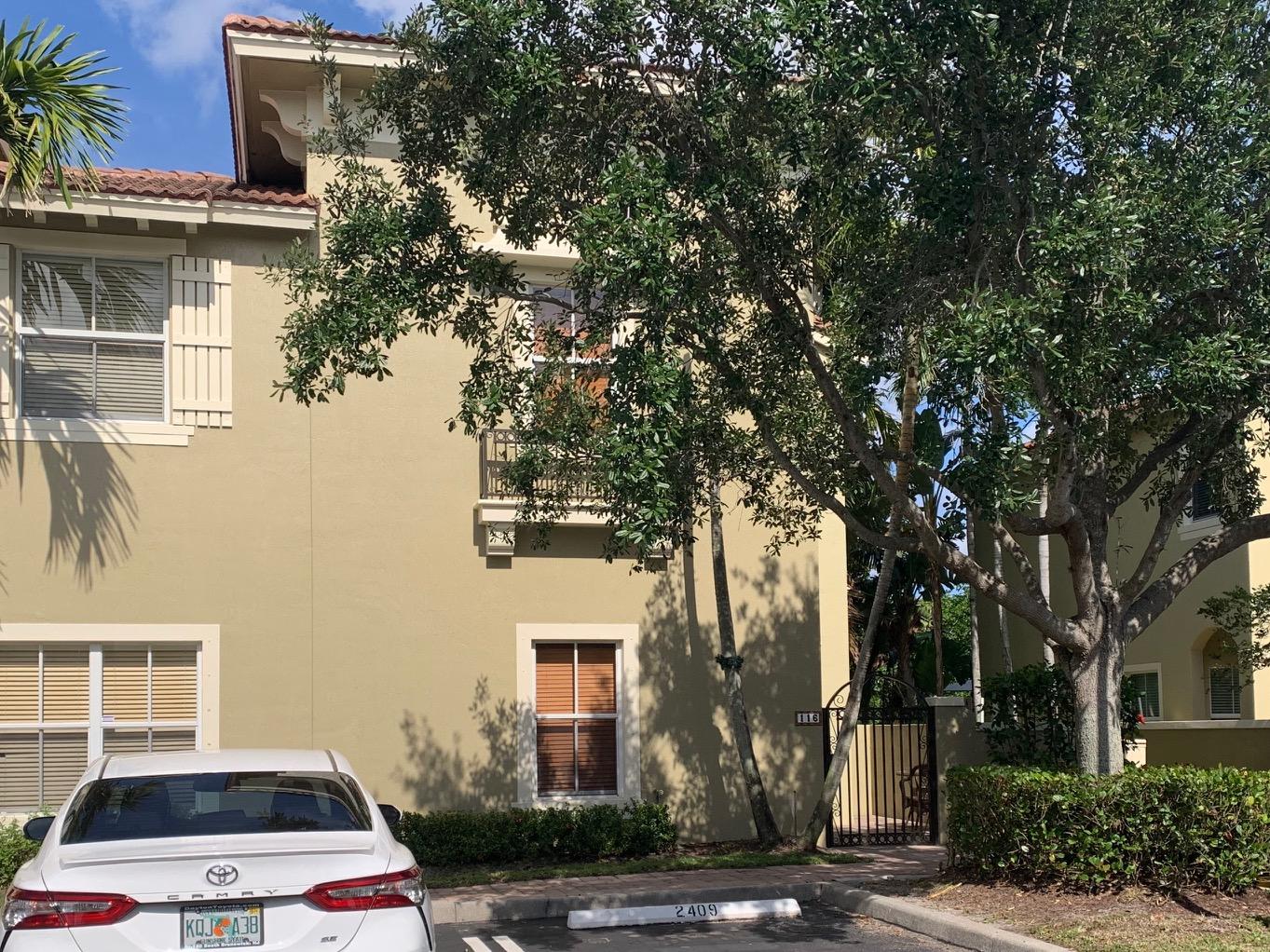 MONTEREY BAY PUD - Residential Lease