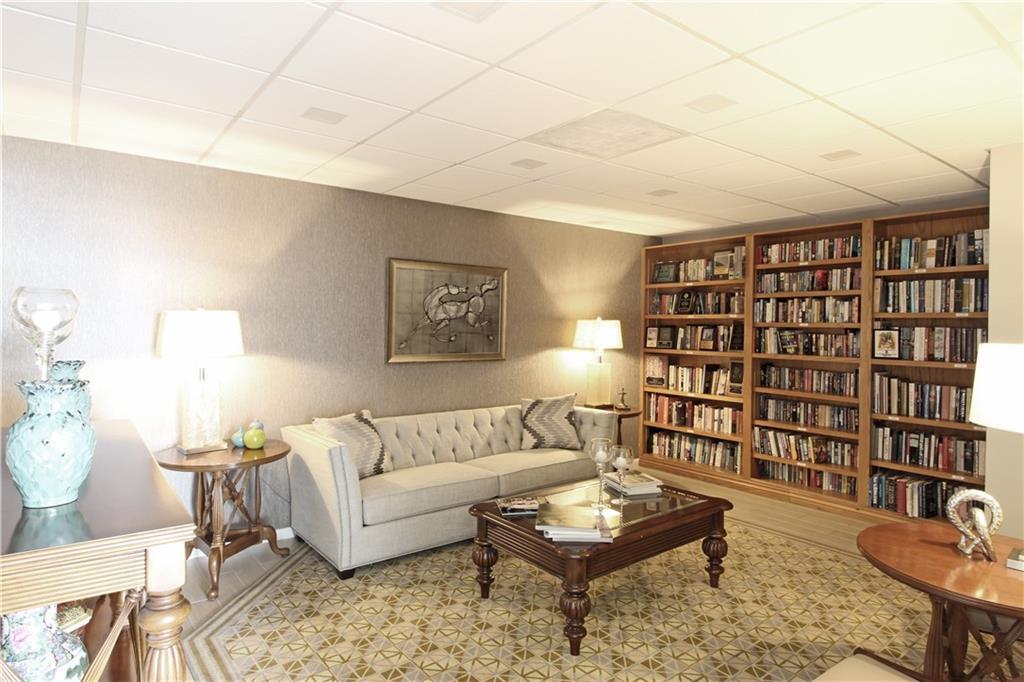 SUNRISE EAST CONDO - Residential Lease