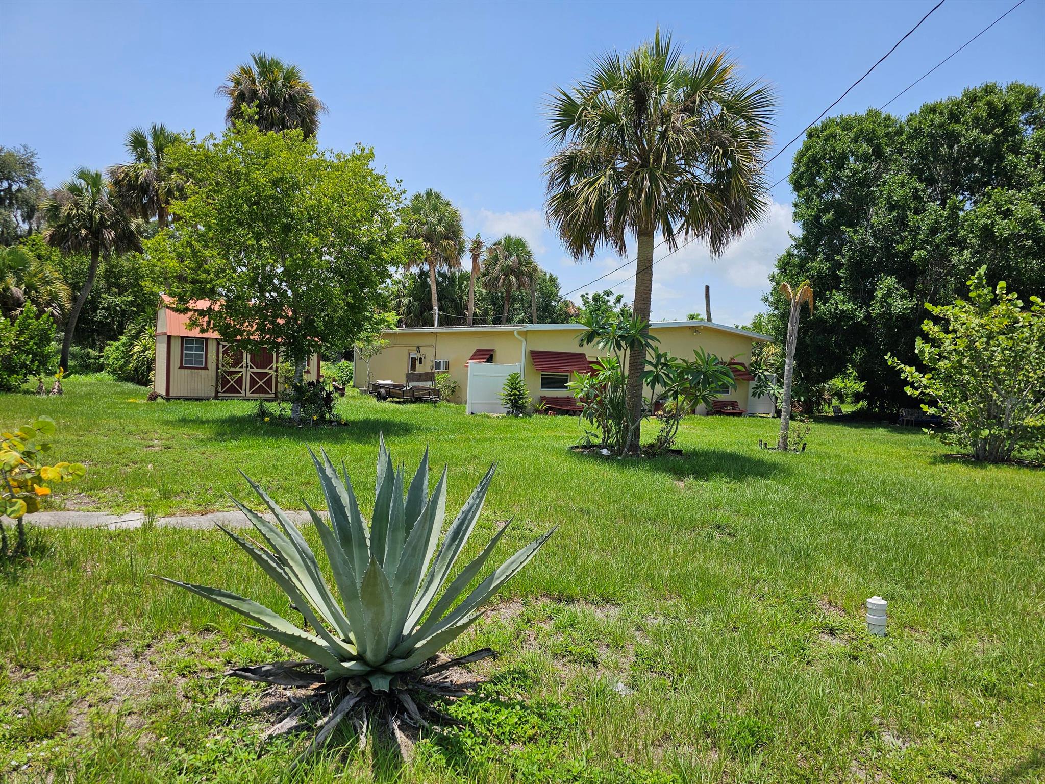 404 SE 10th Avenue