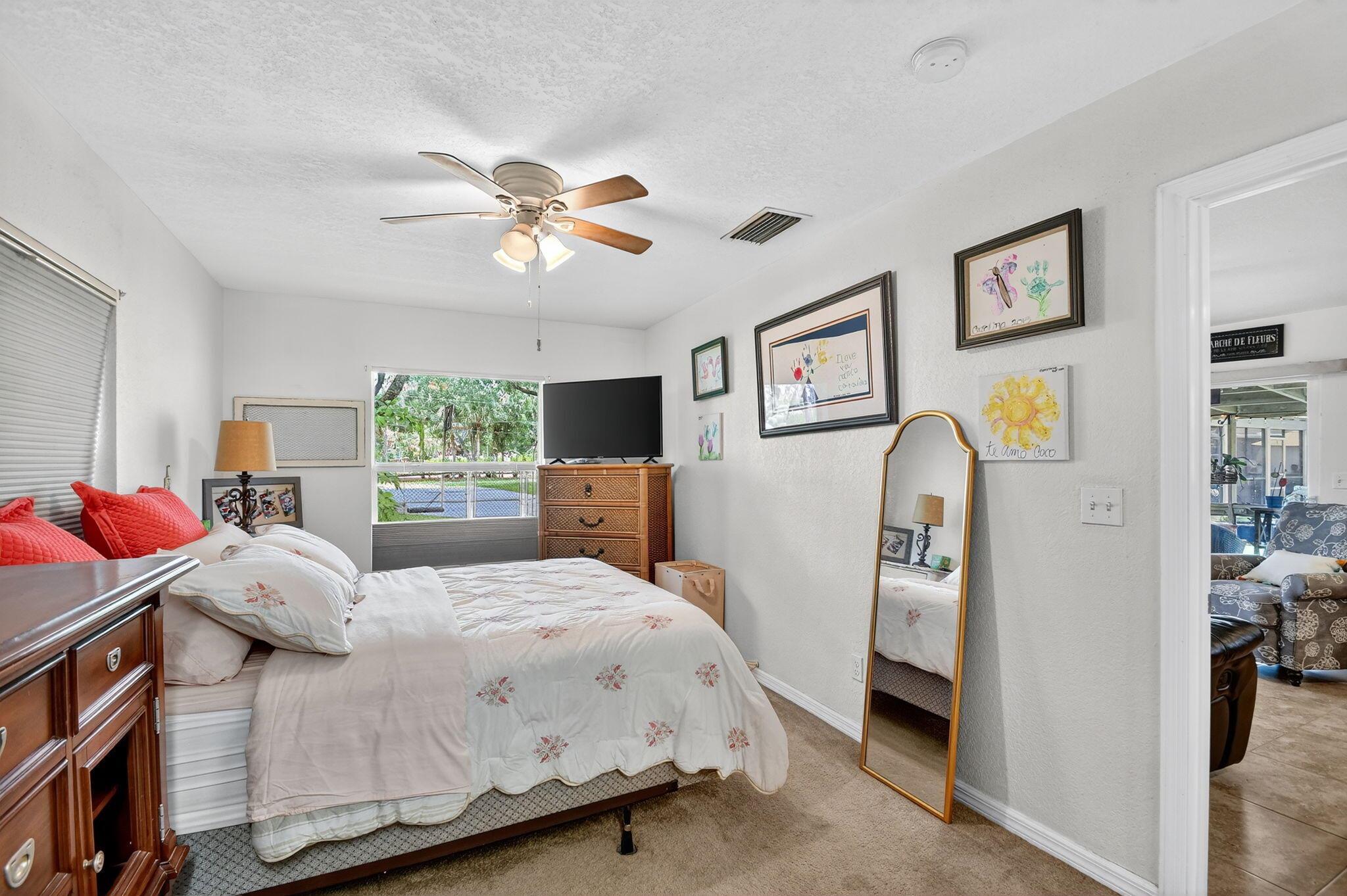 PALM BEACH RANCHETTES - Residential