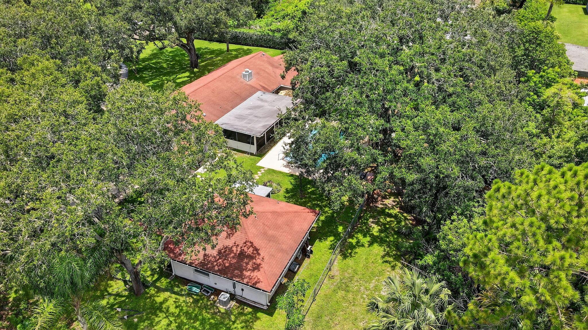 PALM BEACH RANCHETTES - Residential