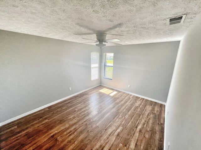 PORT ST LUCIE SECTION 3 - Residential Lease