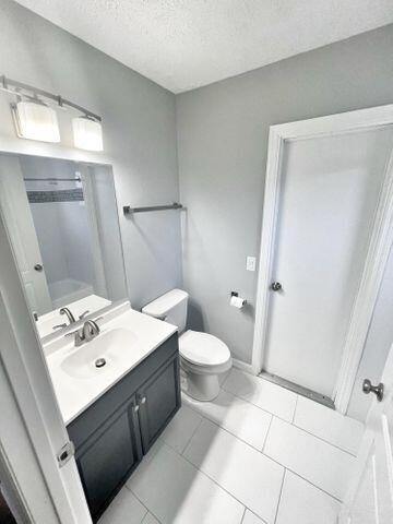 PORT ST LUCIE SECTION 3 - Residential Lease