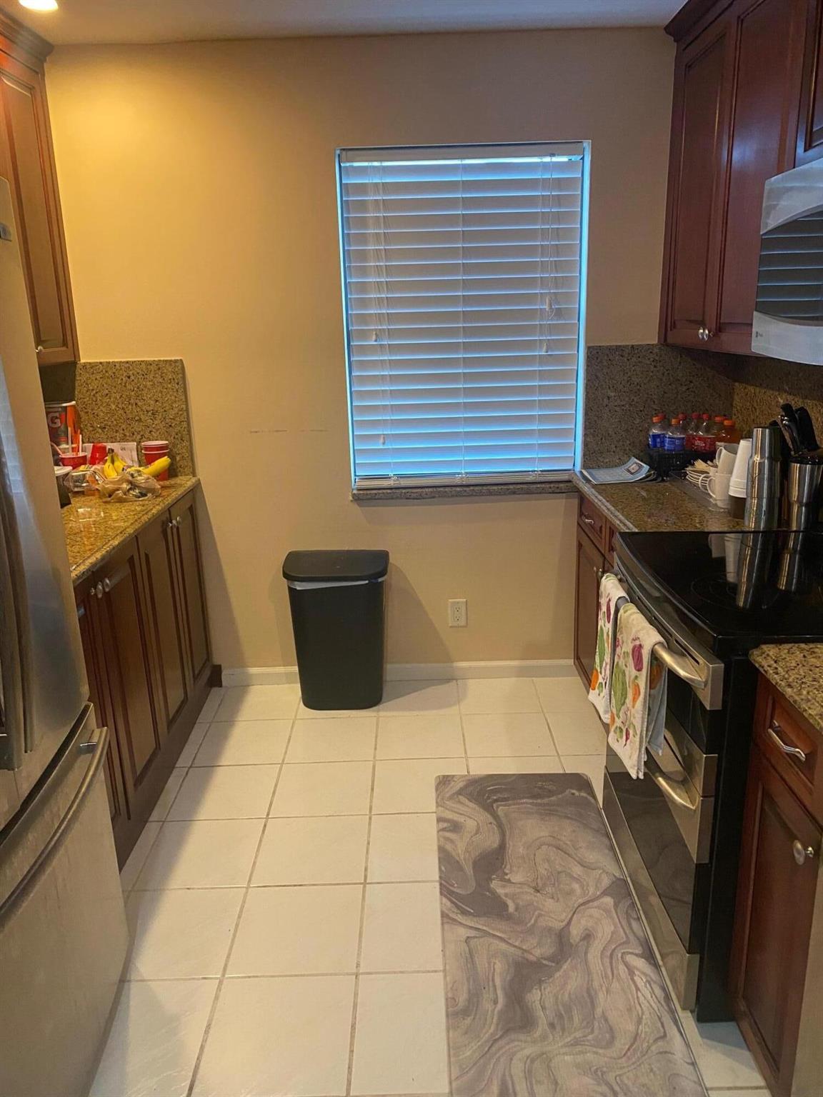 CAPTAINS WALK CONDO - Residential Lease