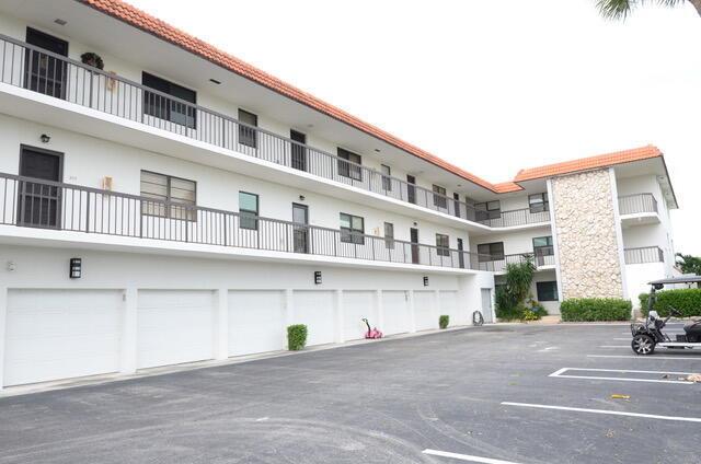 CAPTAINS WALK CONDO - Residential Lease