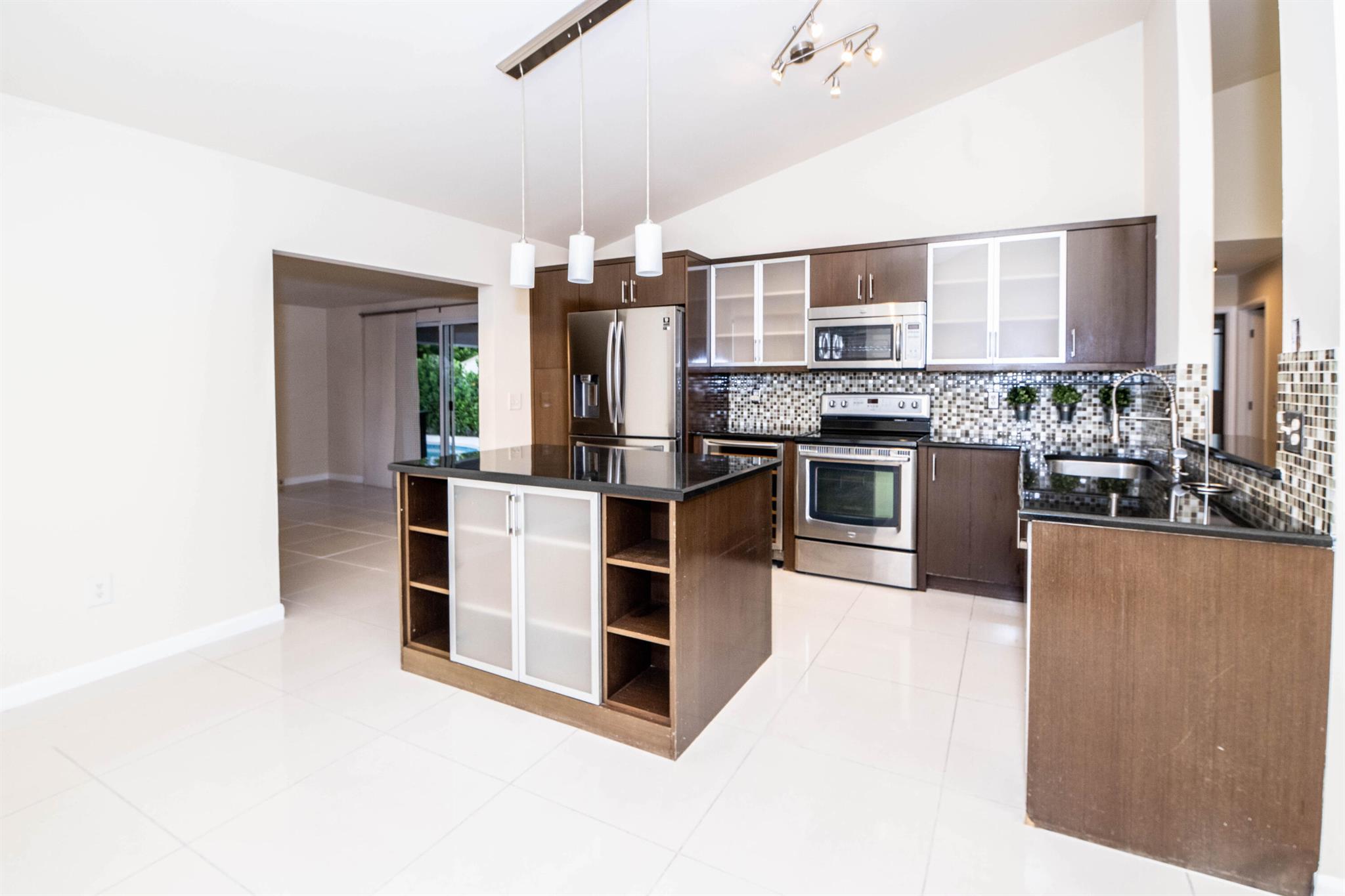 Country Park at Boca Rato - Residential Lease